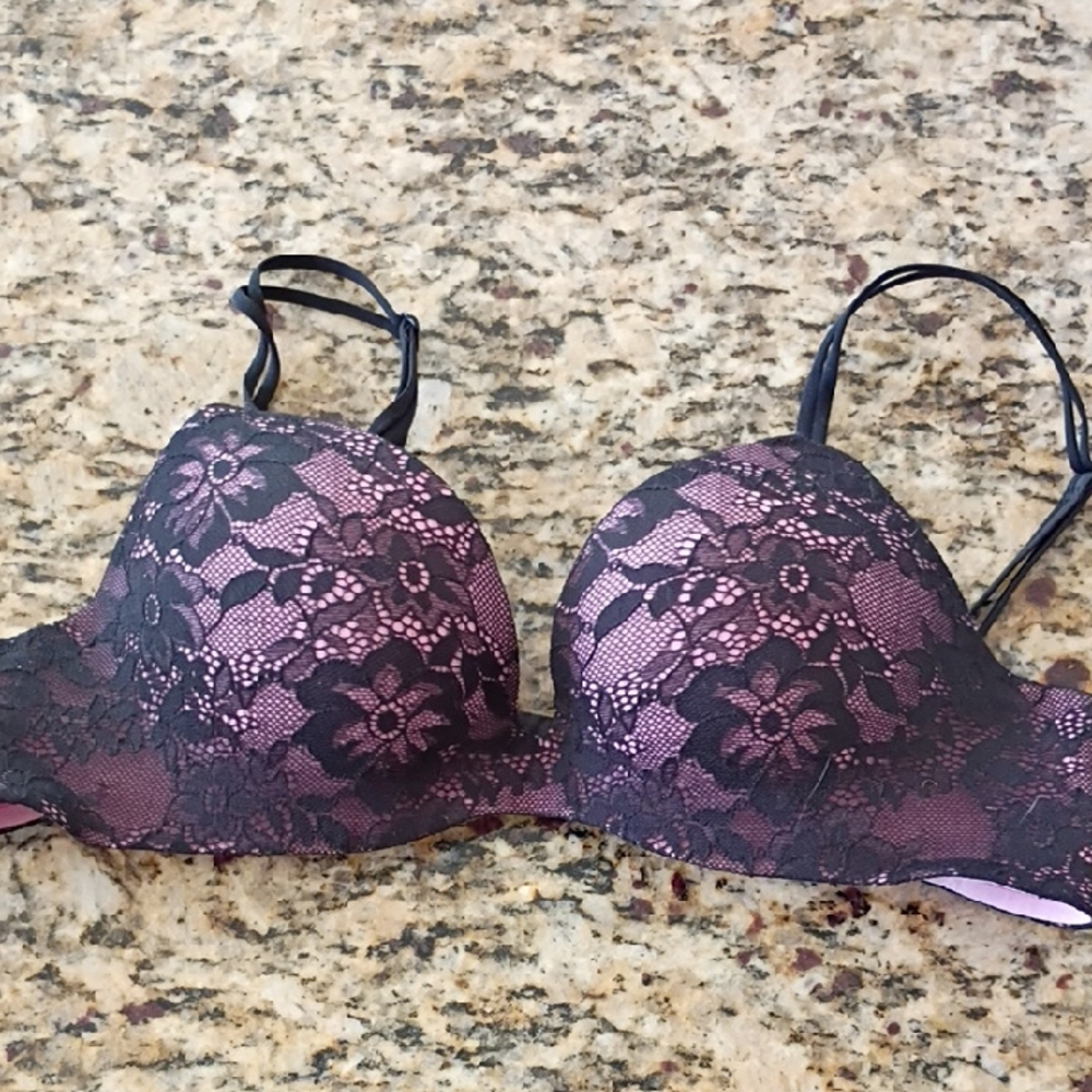 Victoria's Secret Angel Pink Bra with Black Lace Overlay